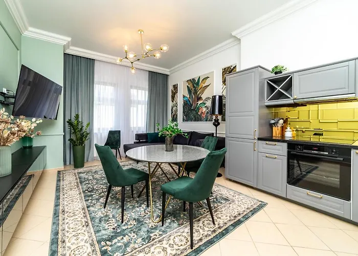 Trzy Gracje - Monte Cassino By Oneapartments *