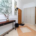 Trzy Gracje - Monte Cassino By Oneapartments 아파트 *