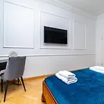 Trzy Gracje - Monte Cassino By Oneapartments Apartamento