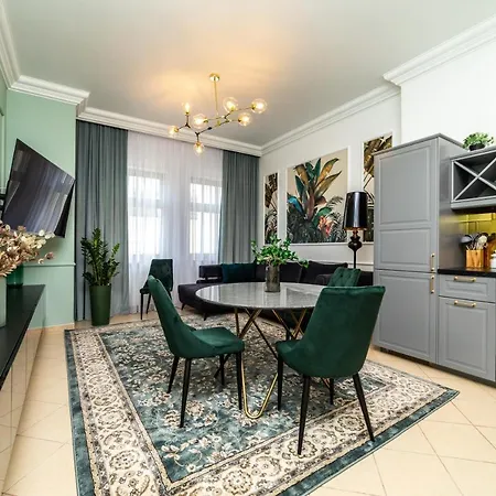 아파트 Trzy Gracje - Monte Cassino By Oneapartments 소포트