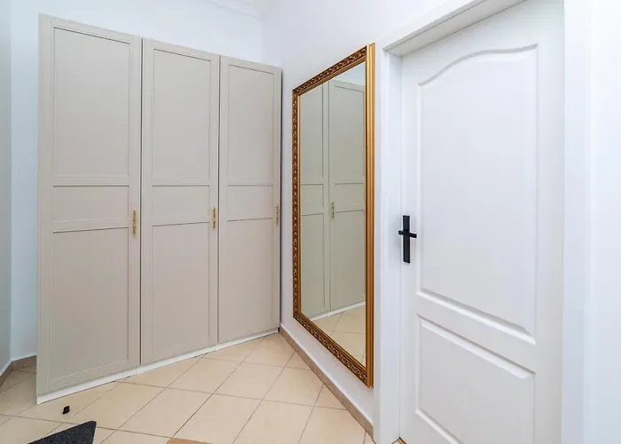 Trzy Gracje - Monte Cassino By Oneapartments Zoppot