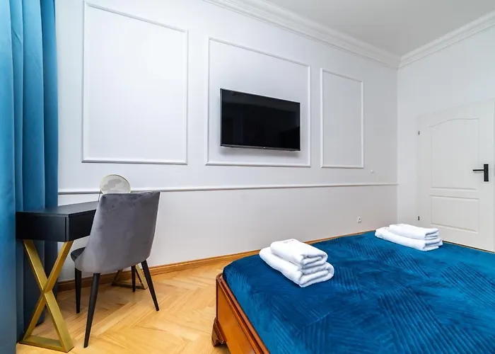 Trzy Gracje - Monte Cassino By Oneapartments Apartment