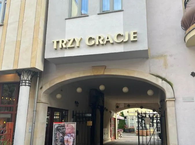 Apartment Trzy Gracje - Monte Cassino By Oneapartments *